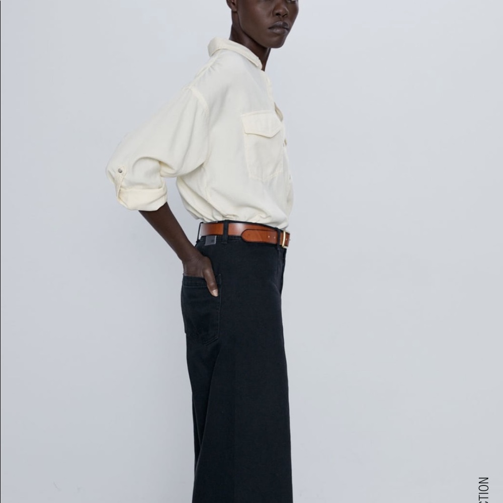 ZARA Basic Collared Shirt With Pockets - Picture 3 of 10